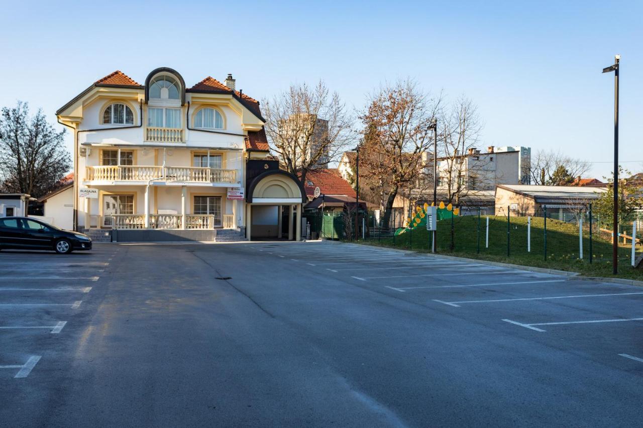 Apartments And Rooms Rubina Liubliana Exterior foto